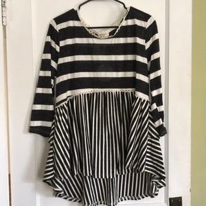 Umgee hi-love babydoll style top